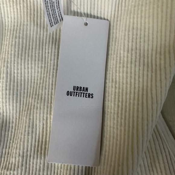 Urban Outfitters Out From Under Hailey Seamless Plunge Bra Top - Picture 3 of 3